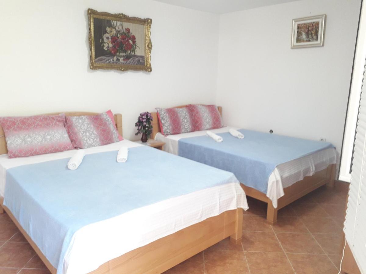 Apartments Petkovic Petrovac Eksteriør bilde
