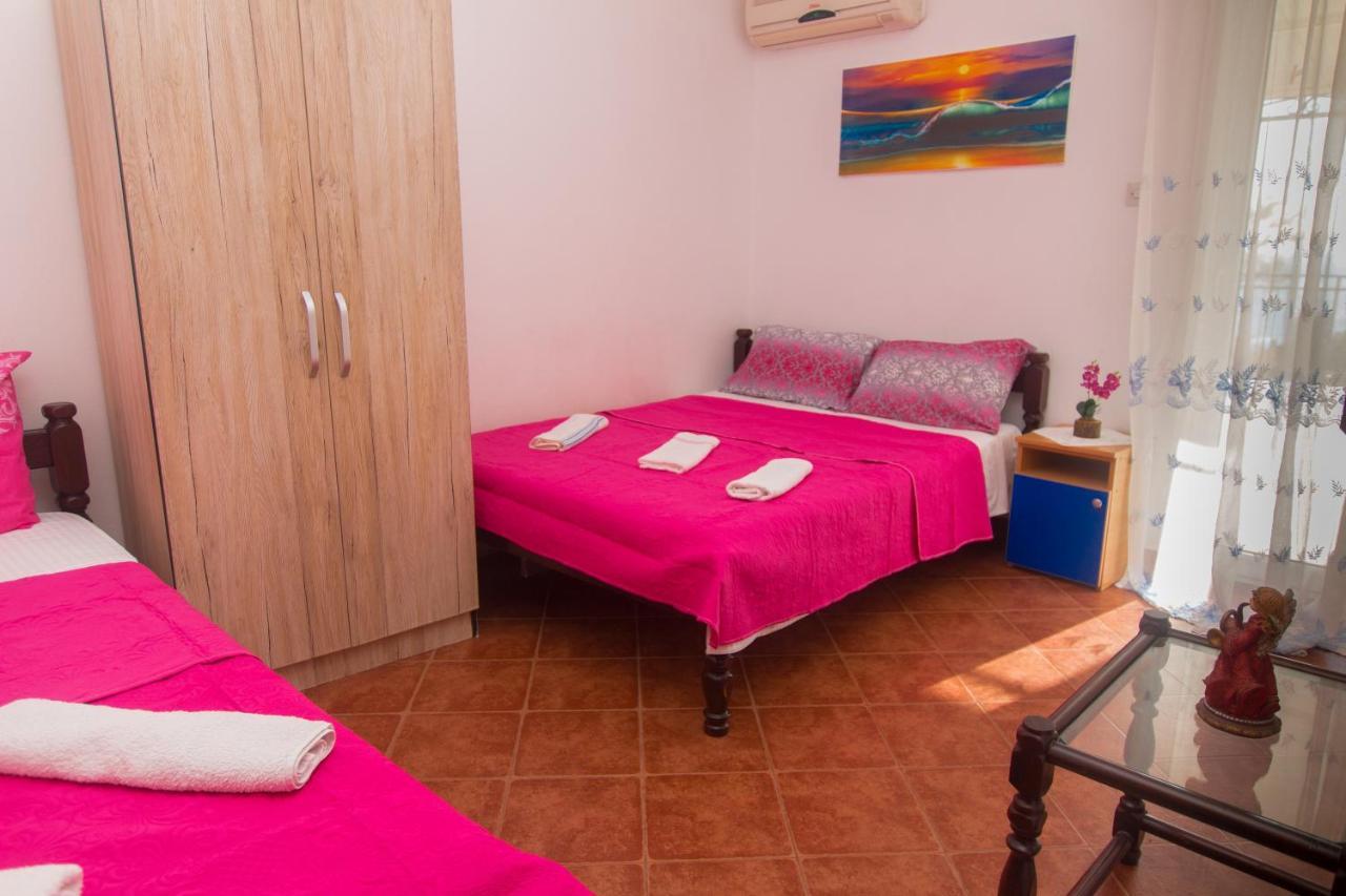 Apartments Petkovic Petrovac Eksteriør bilde