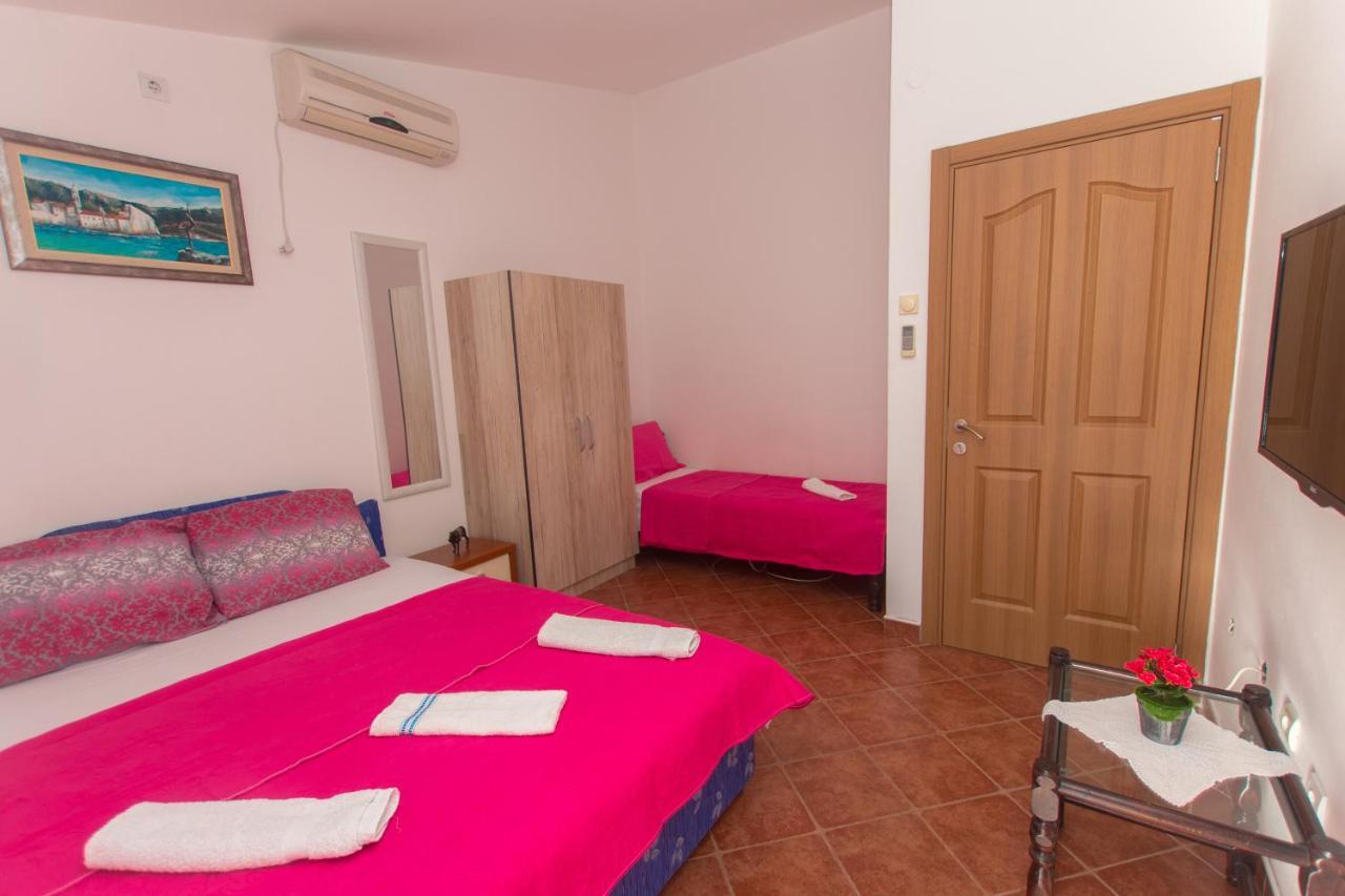 Apartments Petkovic Petrovac Eksteriør bilde