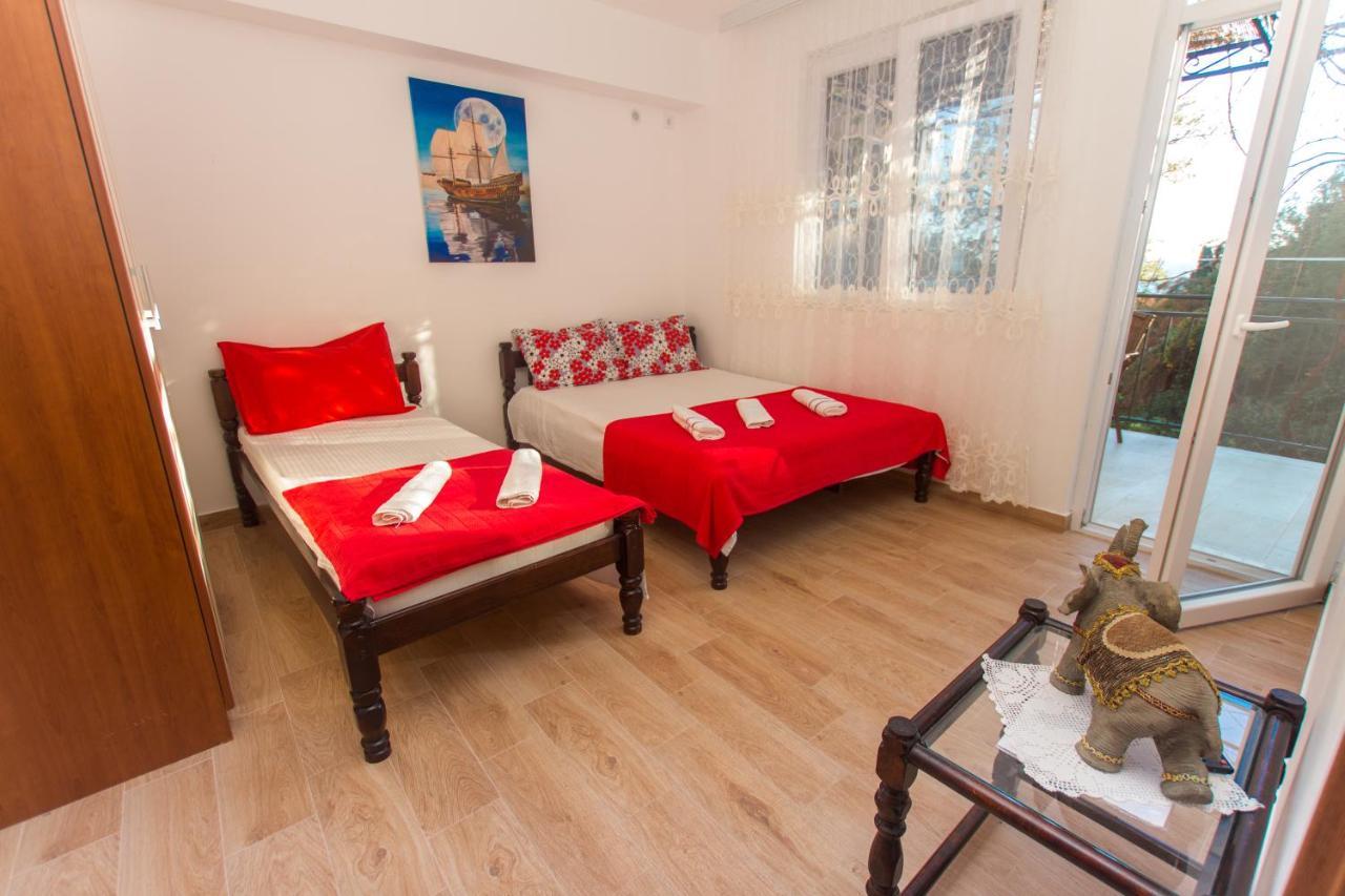 Apartments Petkovic Petrovac Eksteriør bilde