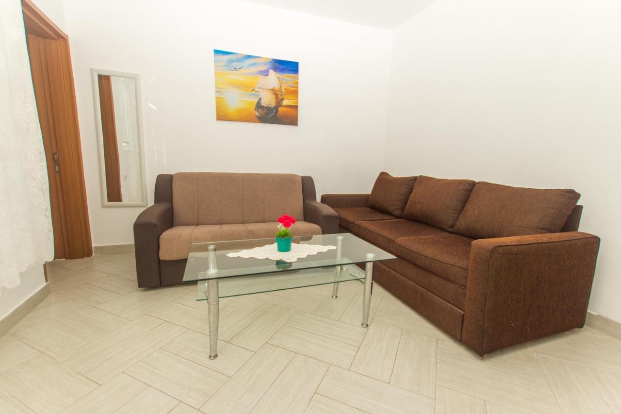 Apartments Petkovic Petrovac Eksteriør bilde